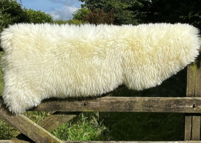 Westcountry Natural White 100% Sheepskins